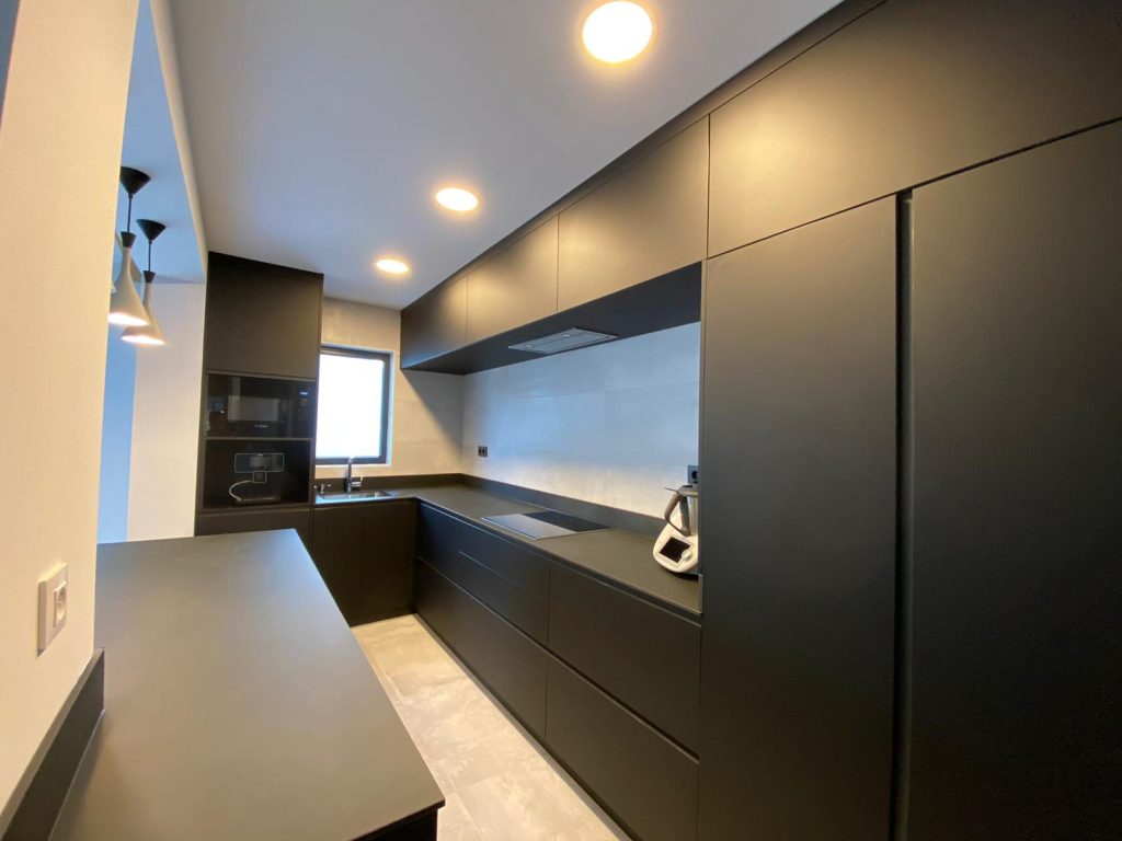 Muebles de cocina negros